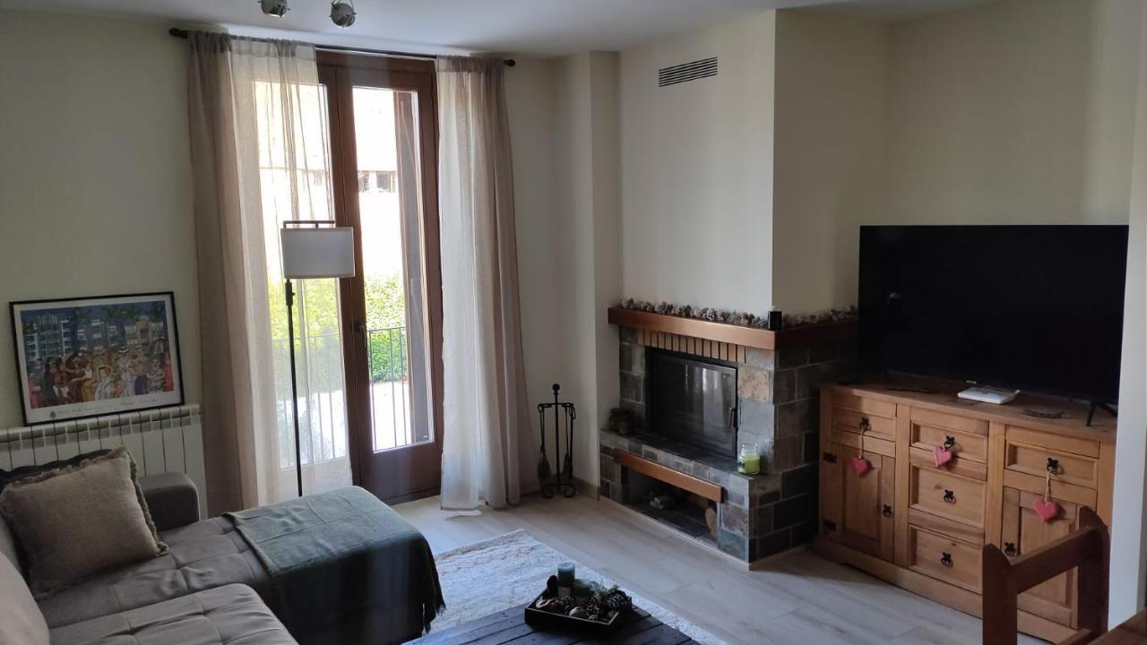 Apartament Ca La Nena Esterri d'Àneu Zewnętrze zdjęcie